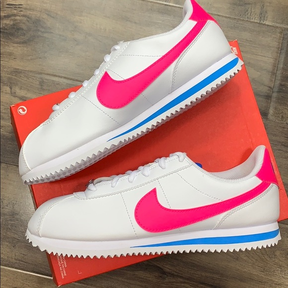 nike cortez hyper pink